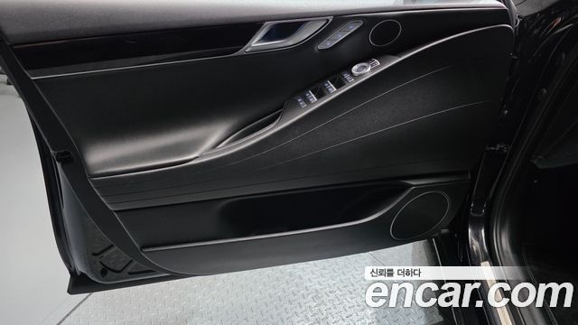 Genesis G80 2022 — photo 14