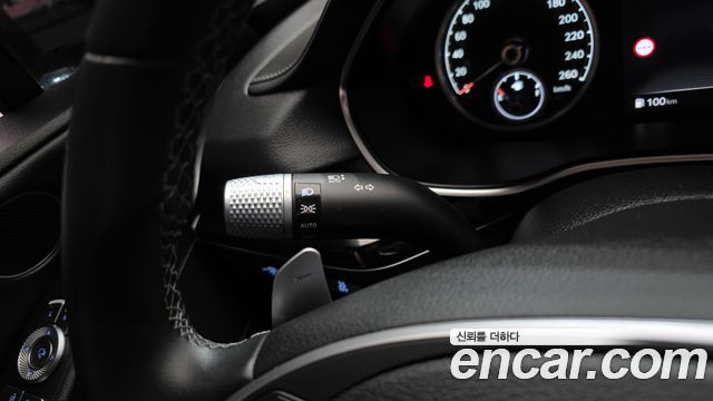 Genesis G80 2022 — photo 27