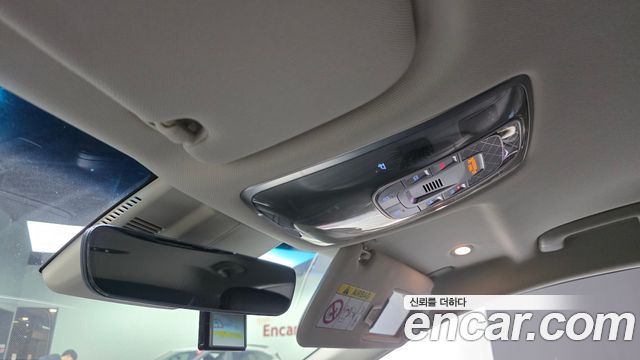 Genesis G80 2022 — photo 29