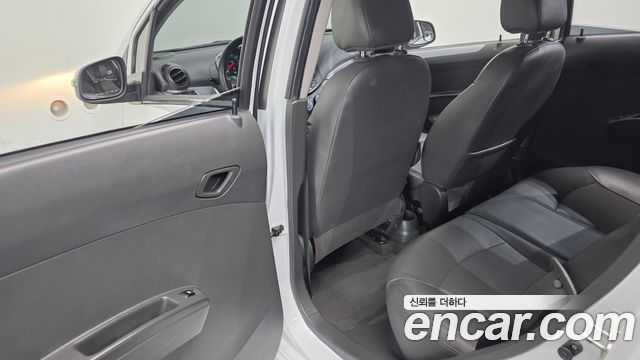 Chevrolet Korea Spark 2014 — photo 18