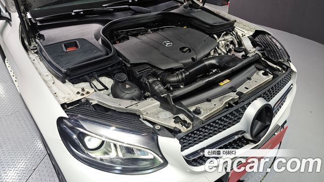 Mercedes-Benz GLC-Class 2018 — photo 6
