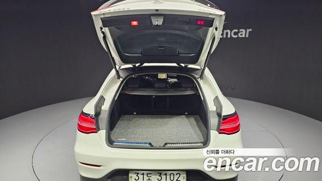 Mercedes-Benz GLC-Class 2018 — photo 20