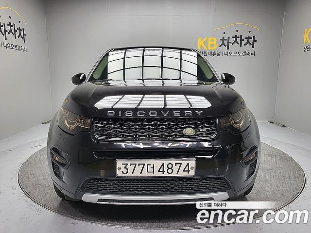 Land Rover Discovery Sport 2019 — photo 1