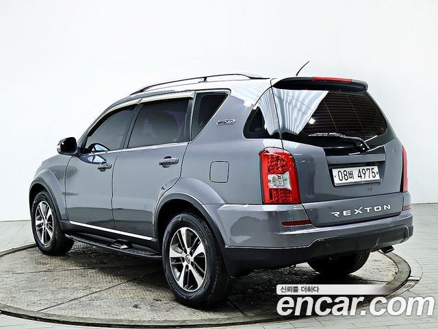 KG Mobility Rexton 2017 — photo 4