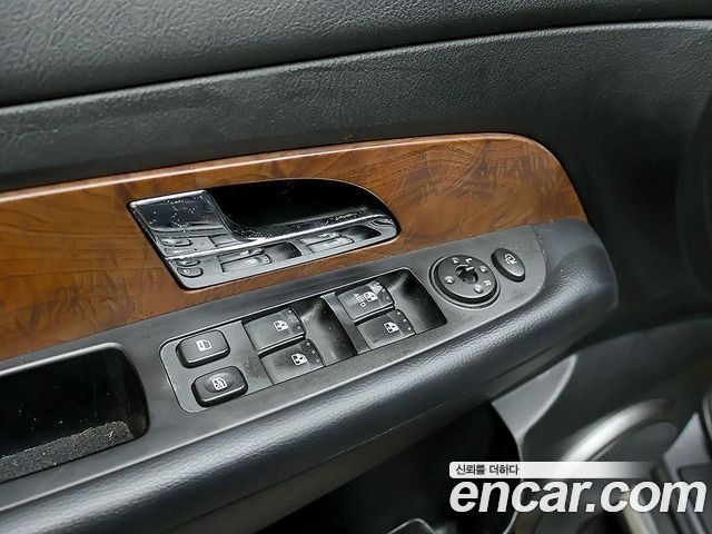 KG Mobility Rexton 2017 — photo 14