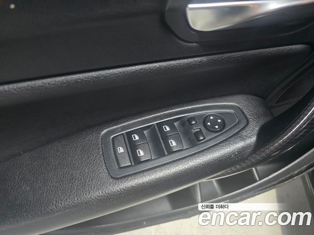 BMW 1-Series 2013 — photo 8