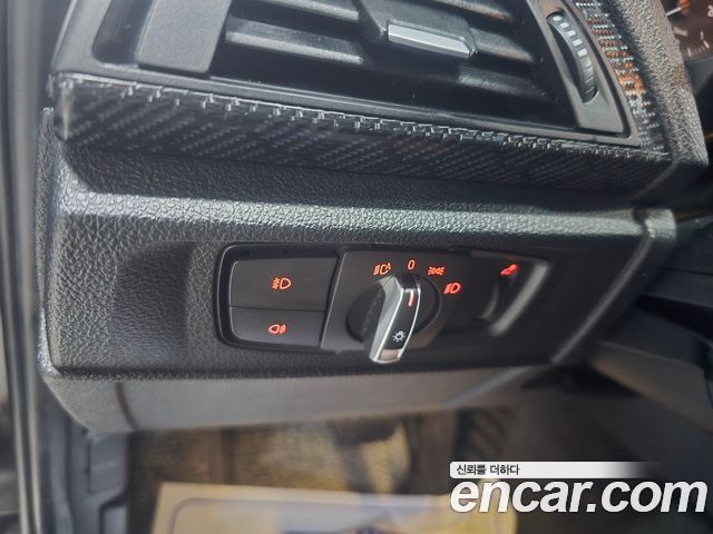 BMW 1-Series 2013 — photo 10