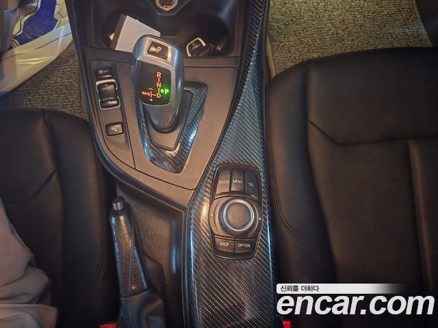 BMW 1-Series 2013 — photo 14
