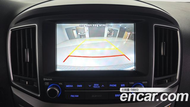 Hyundai Starex 2017 — photo 17