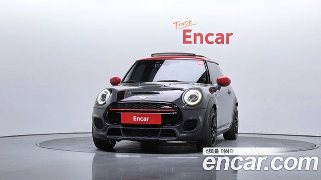 Mini Cooper 2020 — photo 3