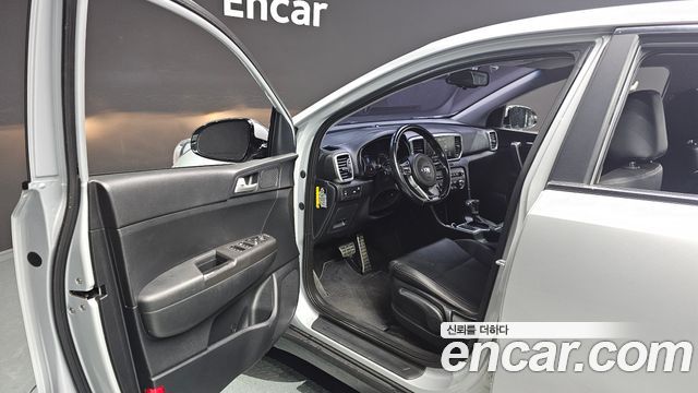 Kia Sportage 2019 — photo 10