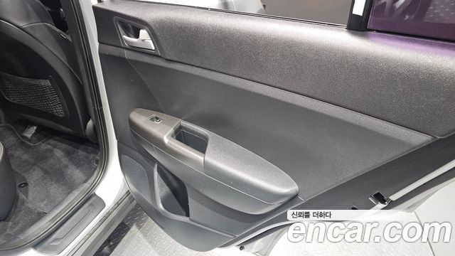 Kia Sportage 2019 — photo 18