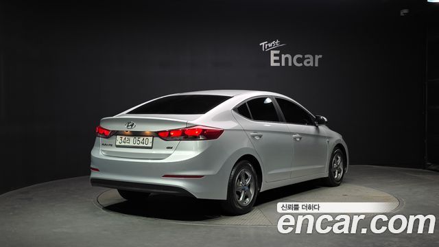 Hyundai AVANTE 2016 — photo 2