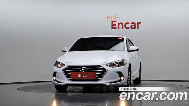 Hyundai AVANTE 2017 — photo 3