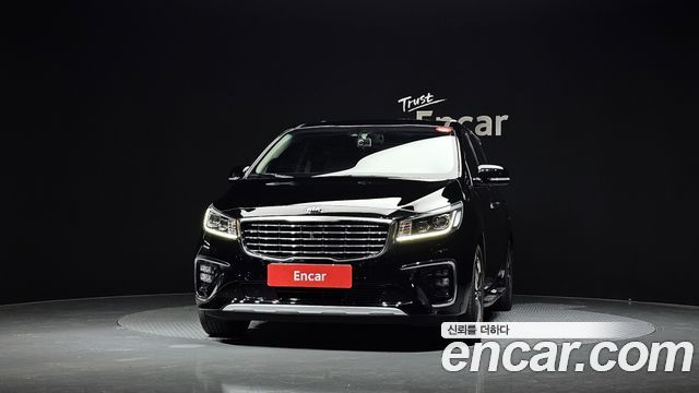 Kia Canival 2019 — photo 3