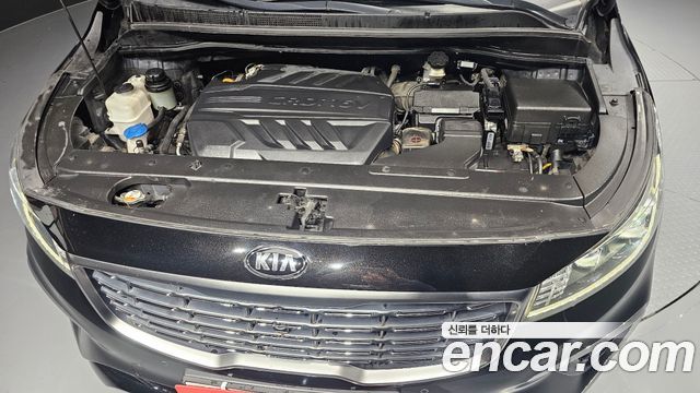 Kia Canival 2019 — photo 6