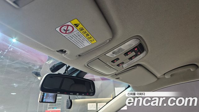 Kia Canival 2019 — photo 24