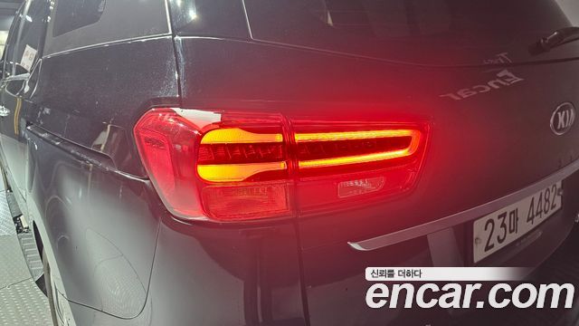 Kia Canival 2019 — photo 9