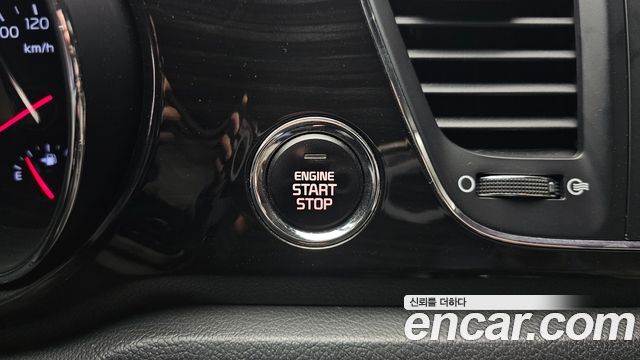 Kia Canival 2019 — photo 29