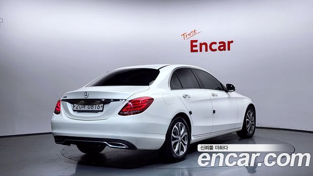 Mercedes-Benz C-Class 2016 — photo 2
