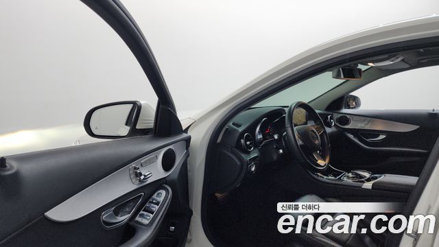 Mercedes-Benz C-Class 2016 — photo 10