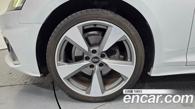 Audi A5 2021 — photo 5