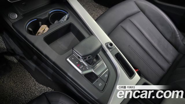 Audi A5 2021 — photo 9