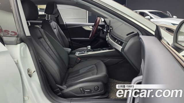 Audi A5 2021 — photo 11