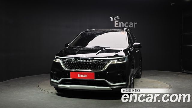 Kia Canival 2023 — photo 3