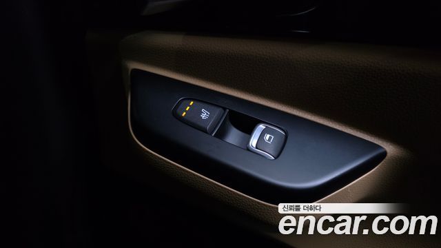 Kia Canival 2023 — photo 19