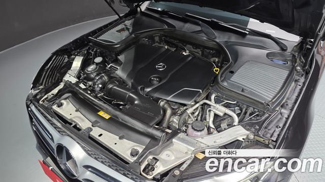 Mercedes-Benz GLC-Class 2017 — photo 6