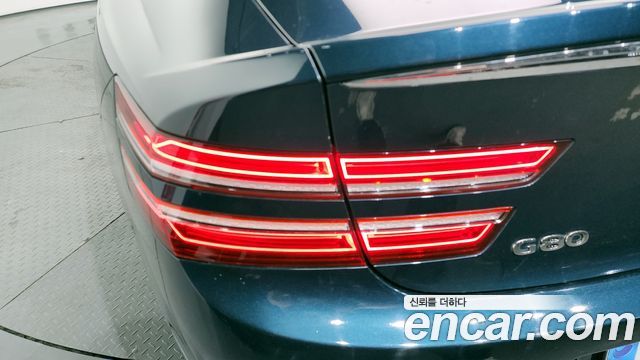 Genesis G80 2021 — photo 9
