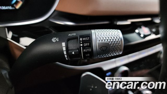 Genesis G80 2021 — photo 27