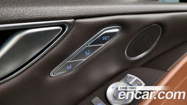 Genesis G80 2021 — photo 28