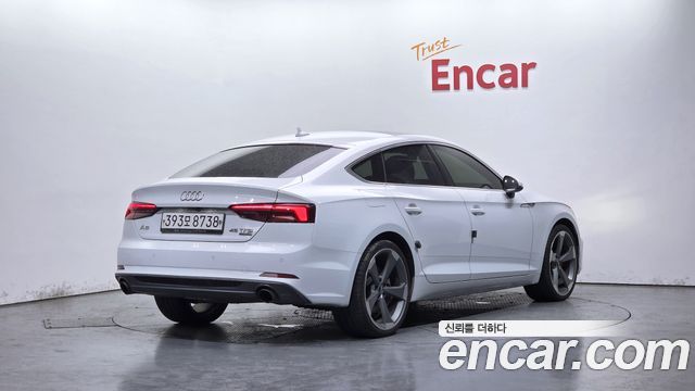 Audi A5 2019 — photo 2