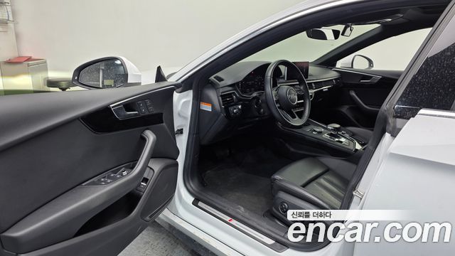 Audi A5 2019 — photo 10
