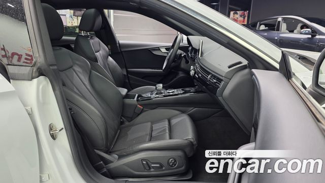 Audi A5 2019 — photo 11