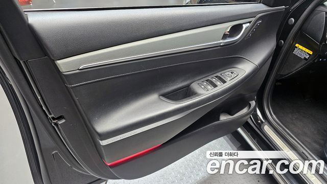 Hyundai Grandeur 2017 — photo 14