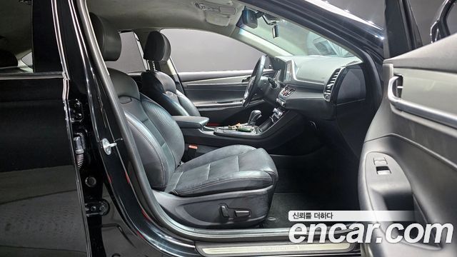 Hyundai Grandeur 2017 — photo 16