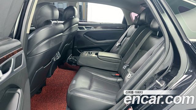 Hyundai Genesis 2016 — photo 18