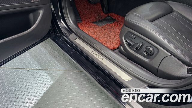 Hyundai Genesis 2016 — photo 30
