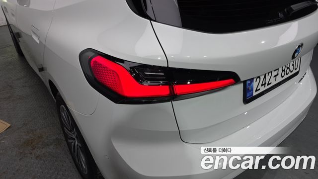 BMW 2-Series 2023 — photo 9