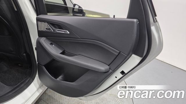 BMW 2-Series 2023 — photo 15