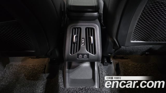 BMW 2-Series 2023 — photo 30