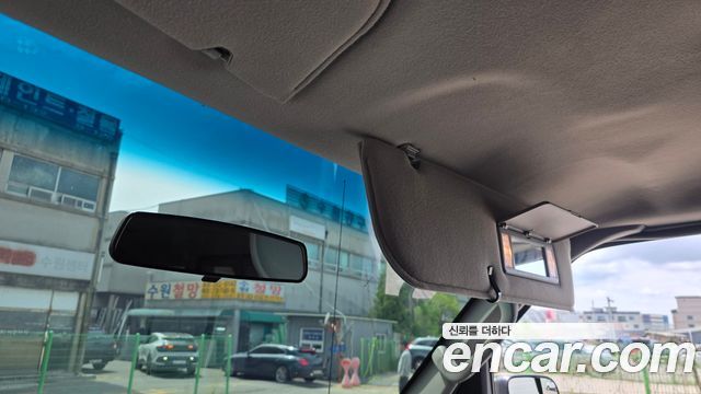 Ford E-Series 2012 — photo 18