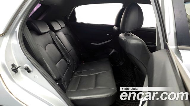 KG Mobility KORANDO 2015 — photo 11