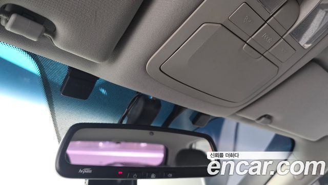 KG Mobility KORANDO 2015 — photo 19