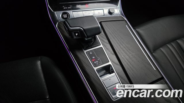 Audi A6 2022 — photo 9