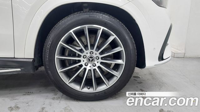 Mercedes-Benz GLE-Class 2023 — photo 5