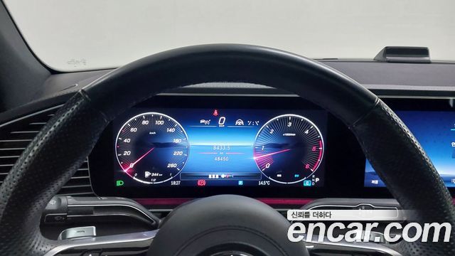 Mercedes-Benz GLE-Class 2023 — photo 8